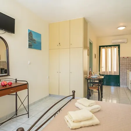 Penny's * Agia Efimia