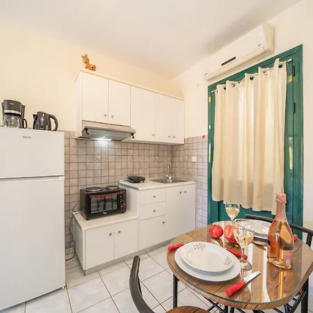 Penny's * Agia Efimia