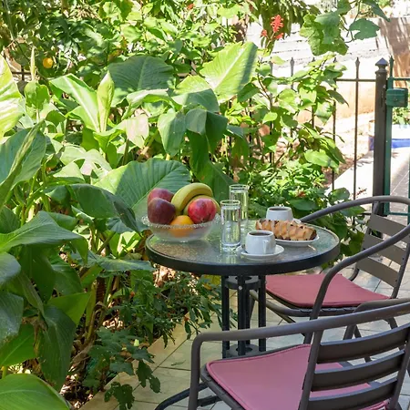 Penny's アパート Agia Efimia